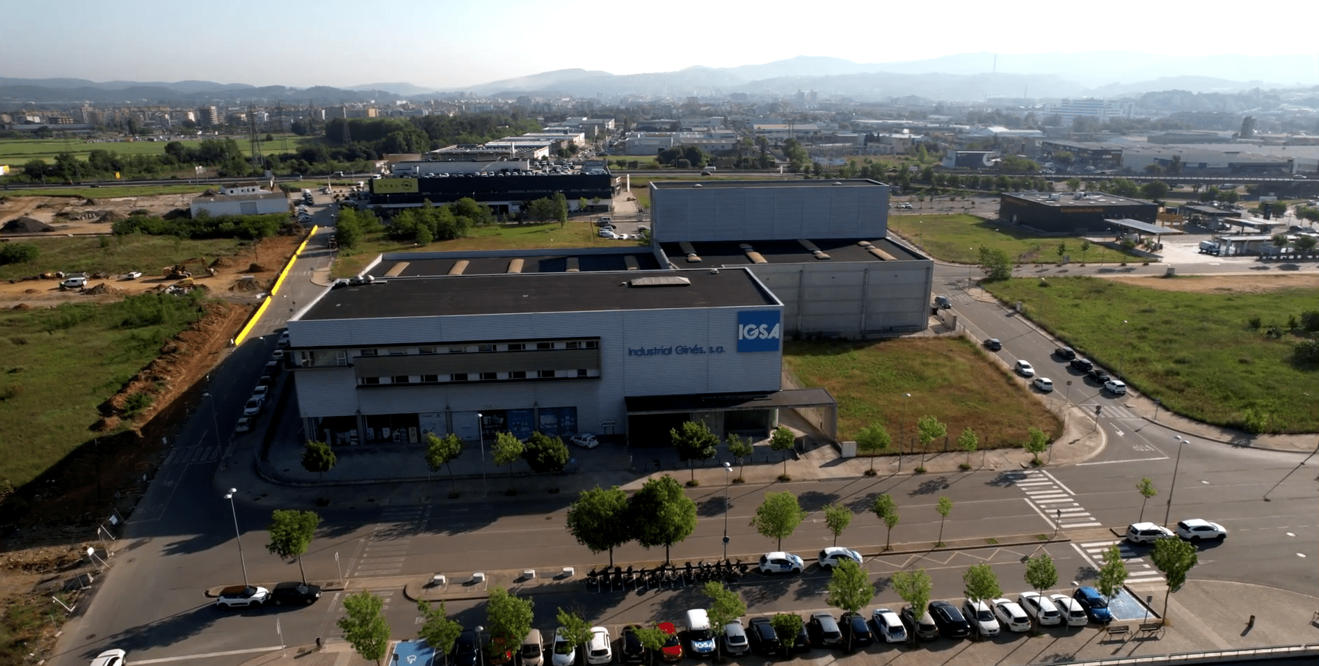 Industrial Ginés premises in Girona
